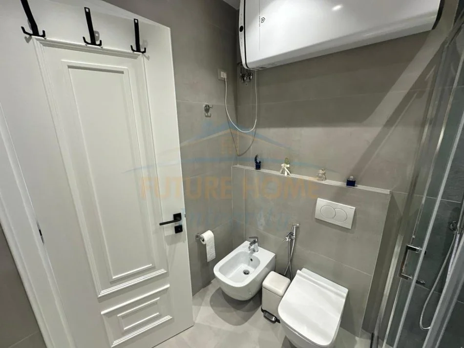 Tirane, shitet apartament 2+1 Kati 8, 111 m² 340.000 € 