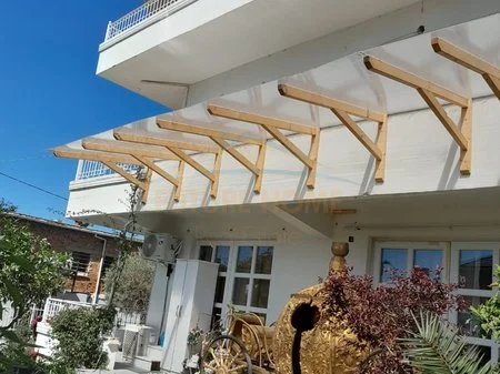 Tirane, shitet Vile , 427 m² 600.000 € 