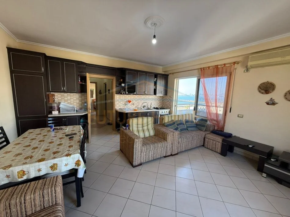 Durres, jepet me qera apartament 1+1 Kati 4, 68 m² 400 €