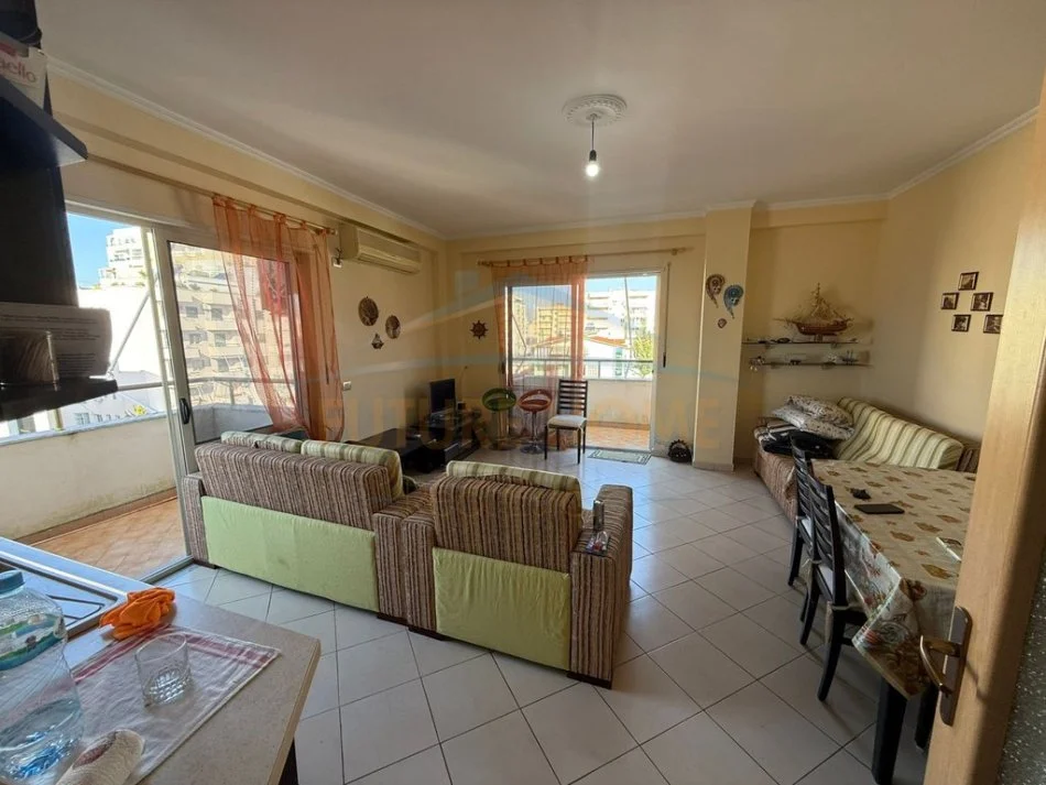 Durres, jepet me qera apartament 1+1 Kati 4, 400 € (Durres)