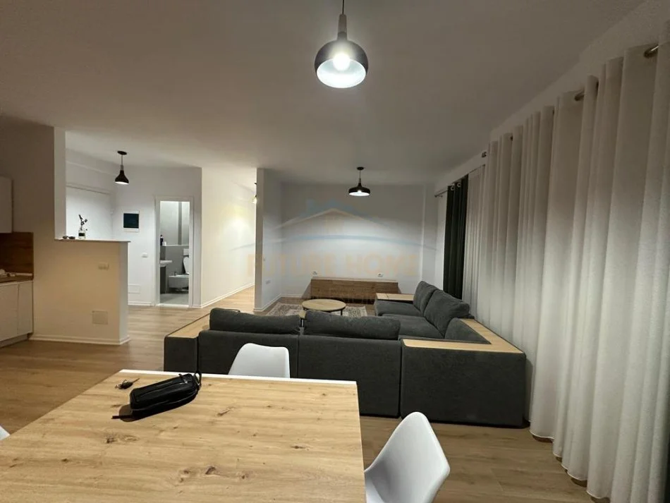Tirane, shitet apartament 2+1+Ballkon Kati 3, 123 m² 255.000 € (Rezidenca Green Harmony, Porcelan)