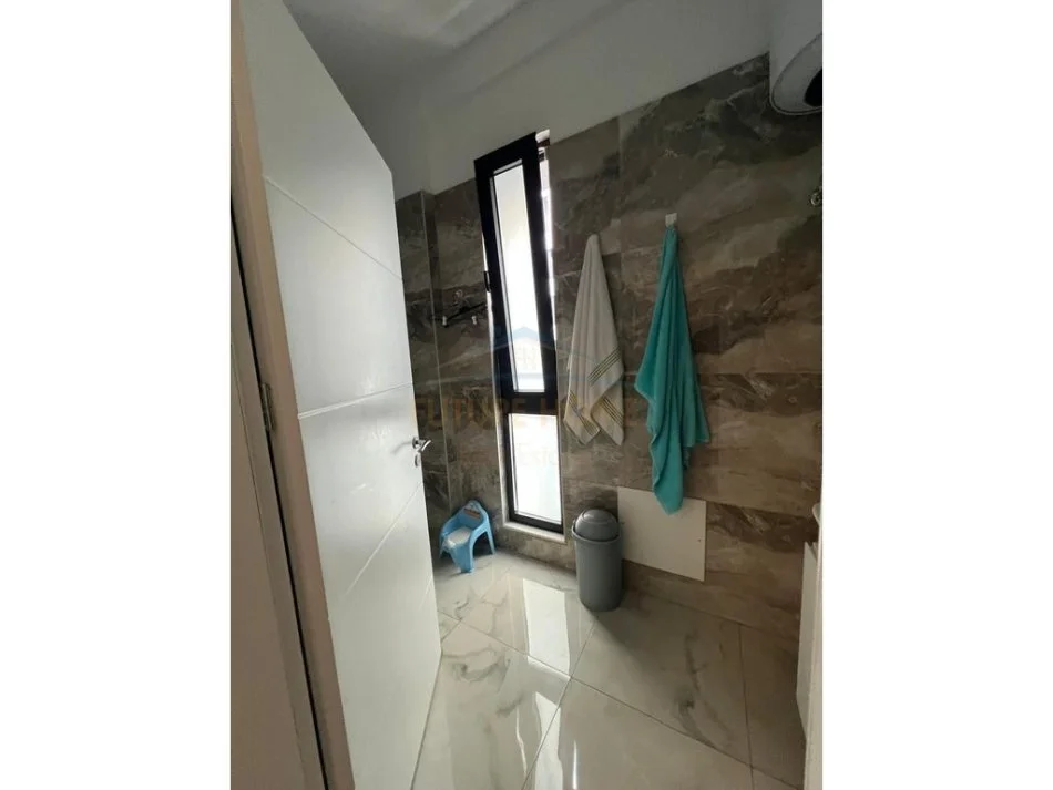Tirane, shitet apartament 2+1+Ballkon Kati 7, 109 m² 330.000 € (SQUARE 21)