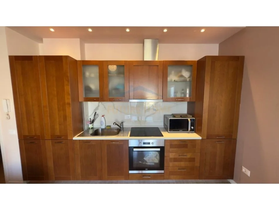 Tirane, shitet apartament 2+1 Kati 7, 68 m² 175.000 € 