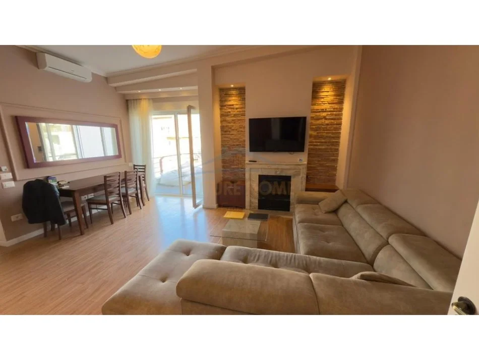 Tirane, shitet apartament 2+1 Kati 7, 68 m² 175.000 € 