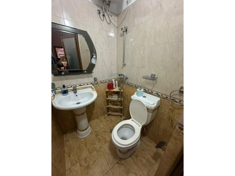 Tirane, shitet apartament 3+1+Ballkon Kati 3, 120 m² 220.000 € (Kogresi i Manastirit)