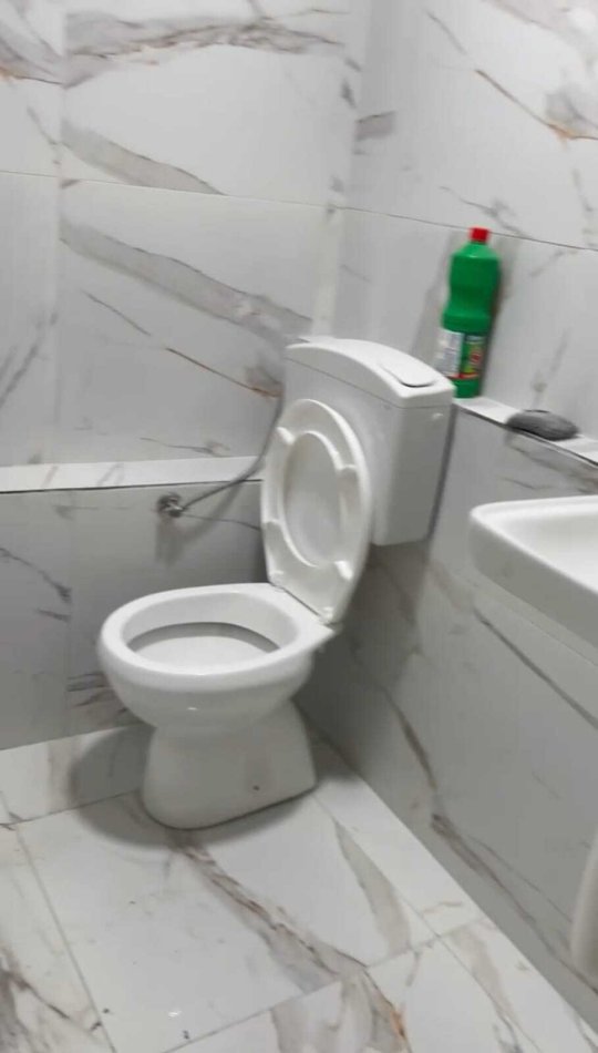 Tirane, jepet me qera shtepi 1+1 Kati 1, 20 m² 230 € (Sauk)