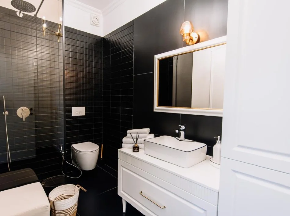 Tirane, jepet me qera apartament 1+1 Kati 9, 75 m² 600 € (Astir prane Bar Sorriso tek Vila L)