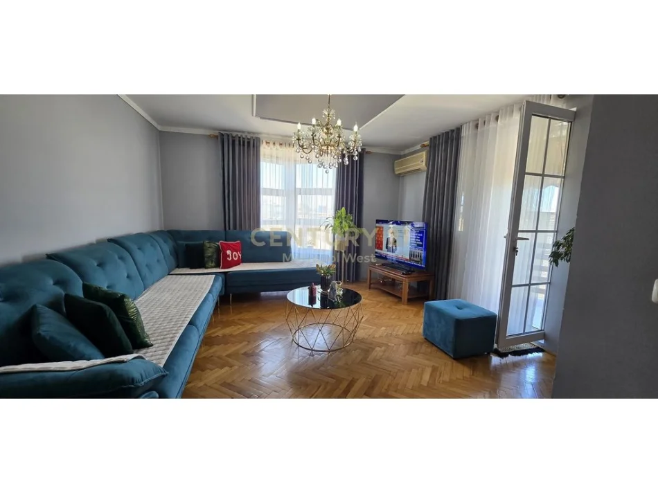 Tirane, shes apartament 2+1 Kati 5, 92 m² 189.000 € (Rruga e Dibres)