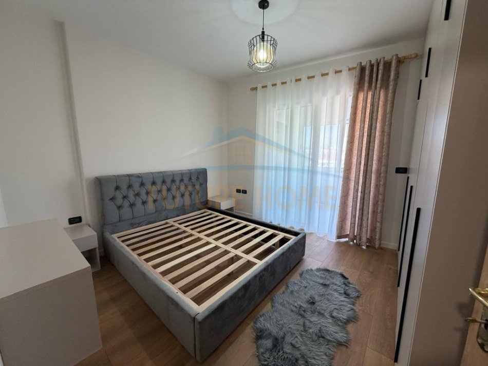 Tirane, shitet apartament 2+1 Kati 8, 78 m² 127.000 € 