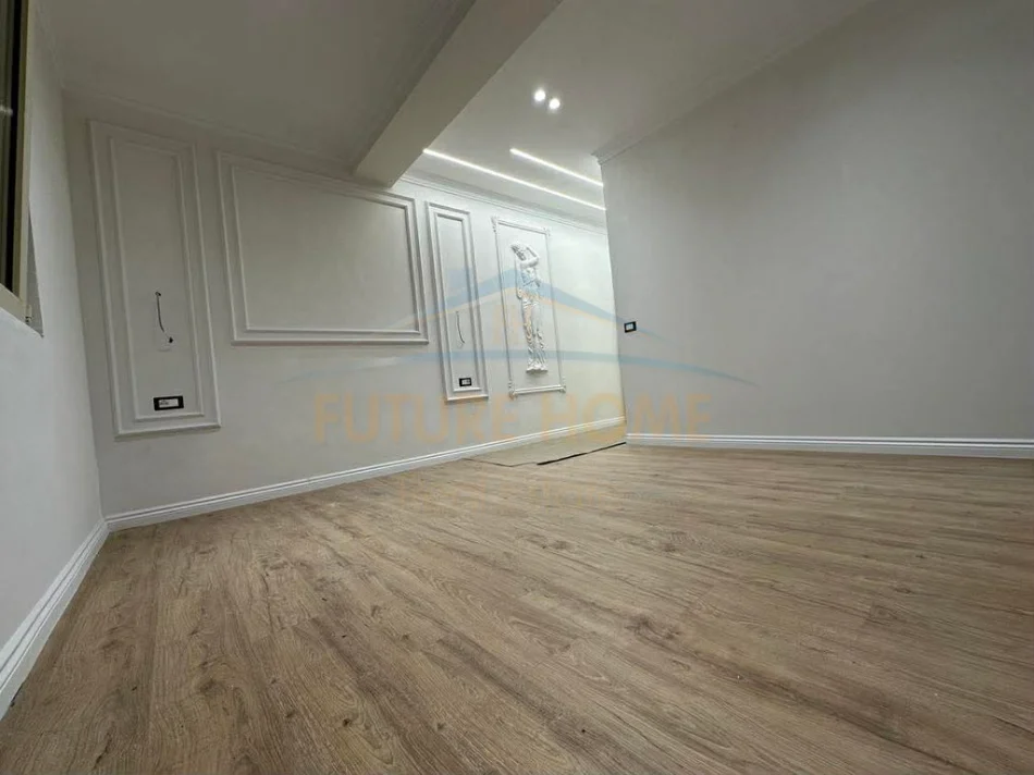 Tirane, shitet apartament 1+1 , 71 m² 140.000 € (unaza e re)