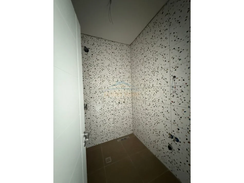 Tirane, shitet apartament 2+1 Kati 8, 106 m² 121.999 € (Univers City,QTU)
