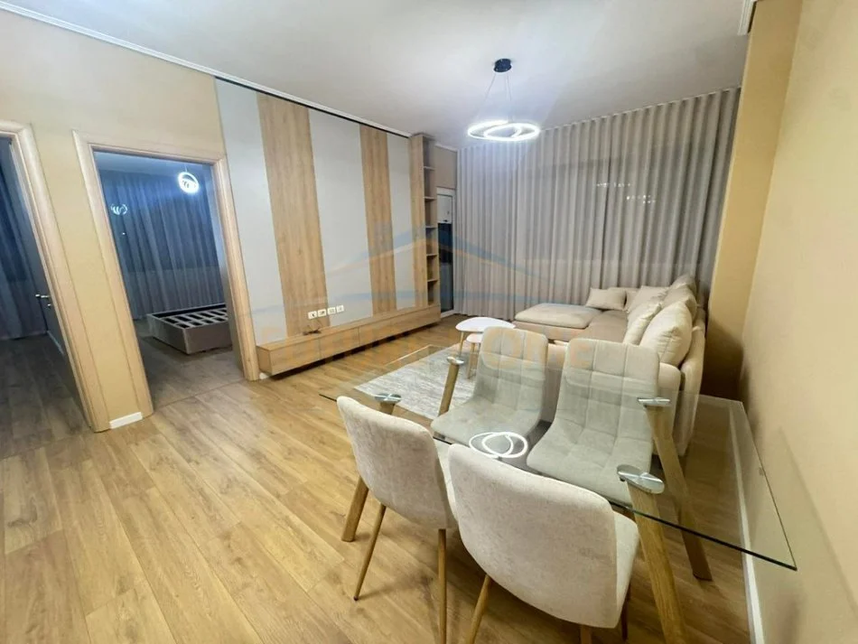 Tirane, shitet apartament 2+1 Kati 8, 91 m² 159.000 € (në zonën e Unazës së Re, pranë Soho)