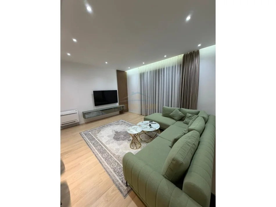 Tirane, shitet apartament 2+1+Ballkon Kati 5, 114 m² 550.000 € (Kompleksi Delijorgji)