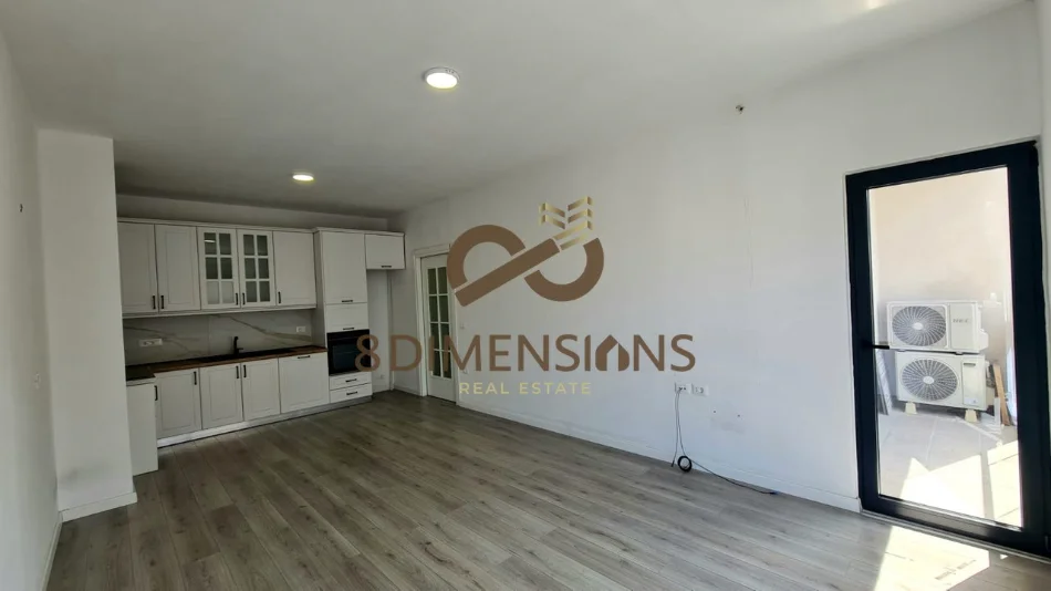 Tirane, jepet me qera apartament 1+1 Kati 7, 64 m² 450 € (porcelan)  D8241A-101