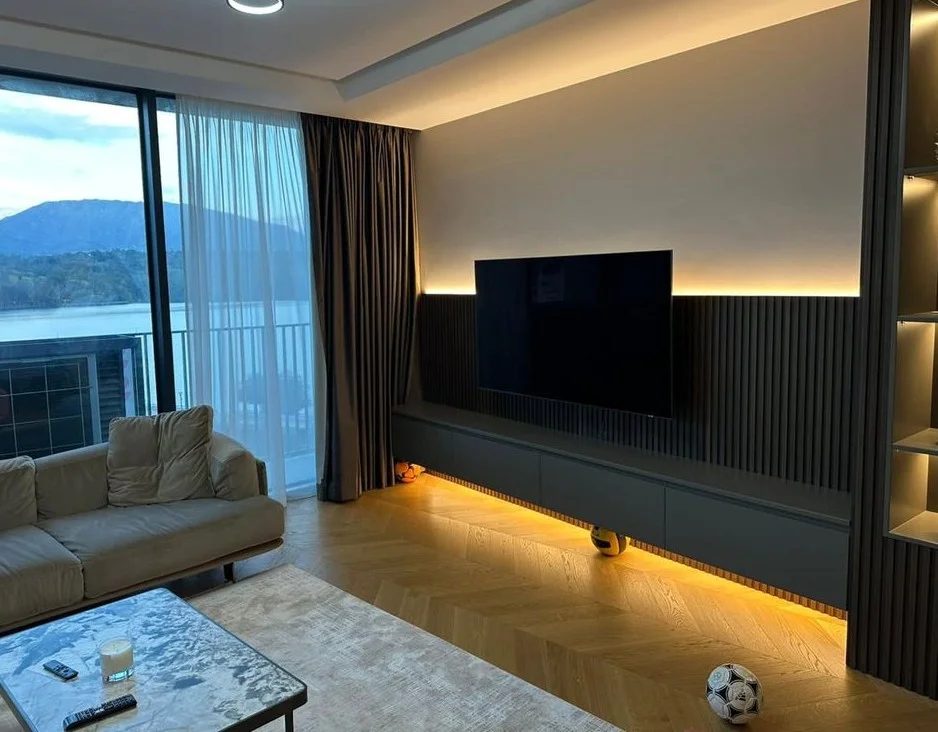 Shitet Apartament 2+1+2, Lake View Residence, Tiranë