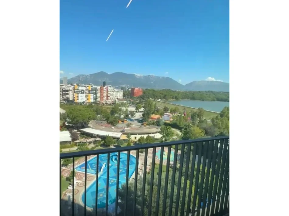 Tirane, shitet apartament 2+1 Kati 6, 116 m² 650.000 € (Lake View Residence)