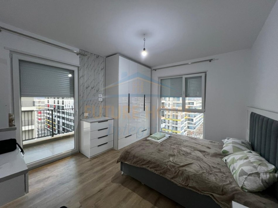 Tirane, jepet me qera apartament 2+1 Kati 8, 98 m² 600 € (Kompleksi Univers City, QTU)