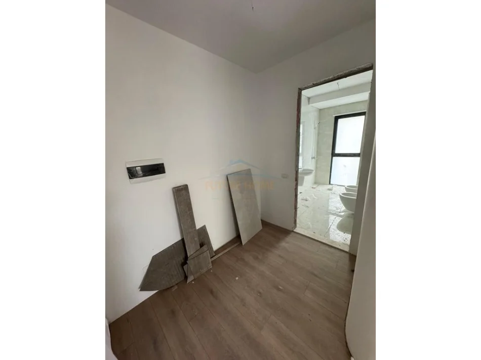 Tirane, shitet apartament 2+1+Ballkon Kati 7, 116 m² 230.000 € (Don Bosko)