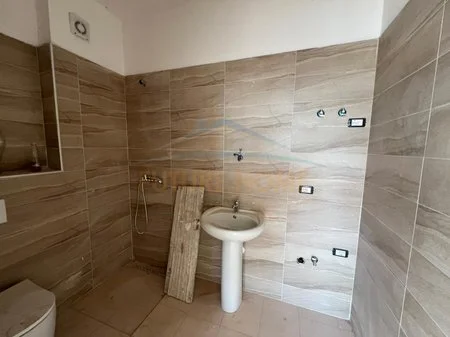Tirane, shitet apartament 2+1 Kati 9, 93 m² 175.750 € (DON BOSKO)