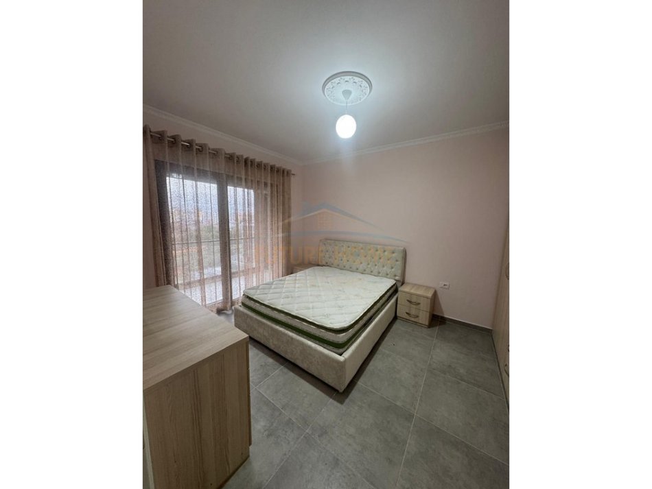 Tirane, jepet me qera apartament 1+1 Kati 1, 77 m² 500 € (Unaza e Re, Oasis Residence, Tirane)