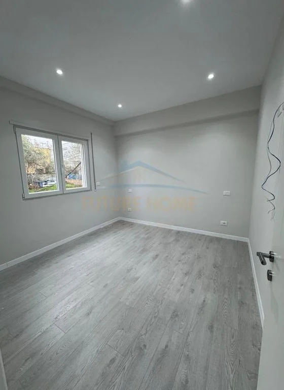 Tirane, jepet me qera apartament 2+1 Kati 4, 90 m² 450 € (Kodra e Priftit)