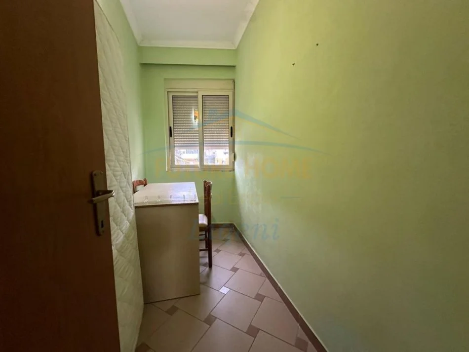 Tirane, jepet me qera apartament 1+1 Kati 1, 67 m² 650 € (Rruga e Bogdanëve)