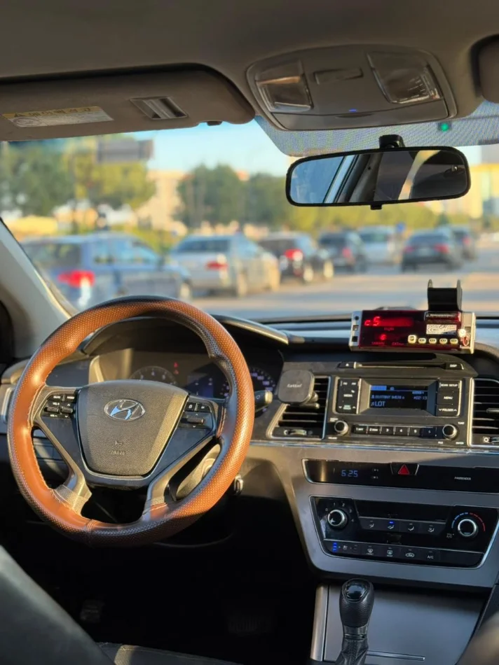 Tirane, jap me qera hyundai Gaz, e verdhë automatik Kondicioner