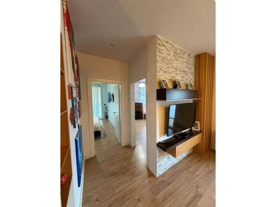 Tirane, shitet apartament 2+1 Kati 4, 112 m² 218.000 € (Rruga Gramoz Pashko)