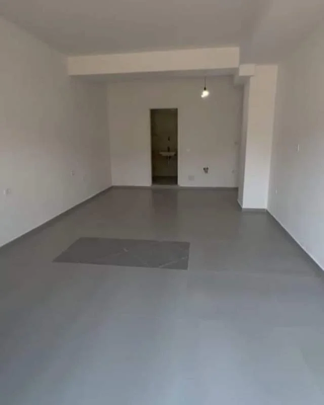 Tirane, shitet garsonier Kati 1, 53.000 Euro