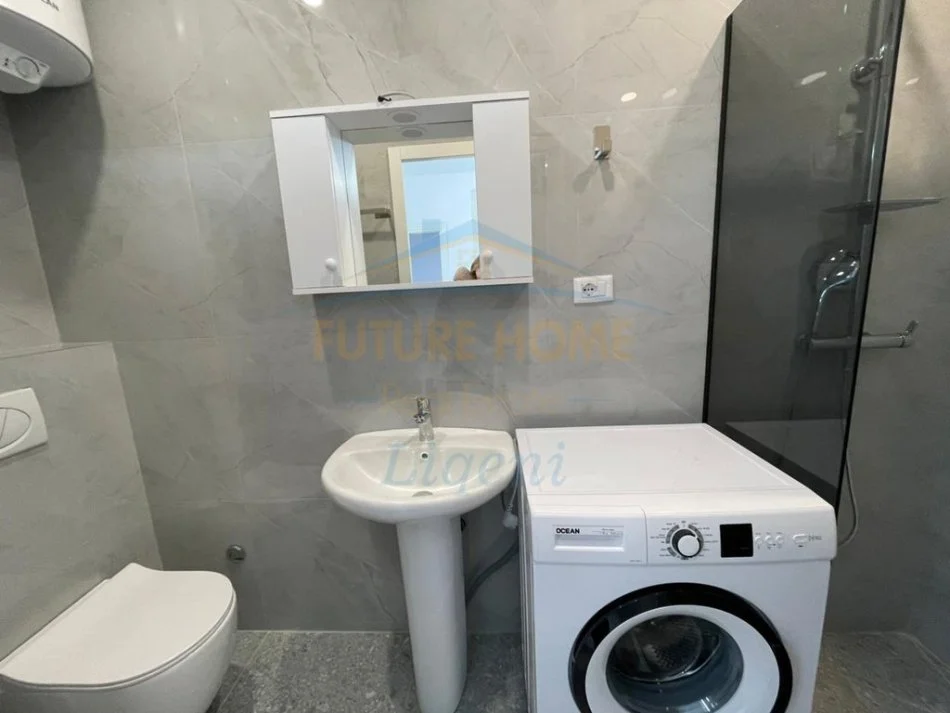 Tirane, jepet me qera apartament 1+1 Kati 0, 46 m² 450 € (Kopshti Botanik)