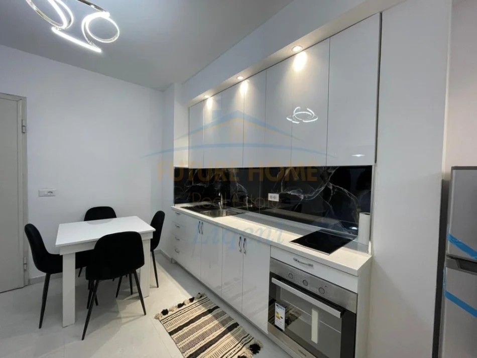 Tirane, jepet me qera apartament 1+1 Kati 1, 50 m² 450 € (KOPSHTI BOTANIK) LI62204