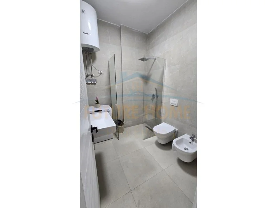 Durres, shitet apartament 2+1 Kati 3, 82 m² 230.000 € 