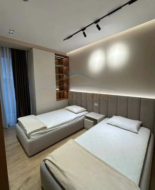 Tirane, shitet apartament 2+1 Kati 10, 94 m² 295.000 € (rruga mine peza)