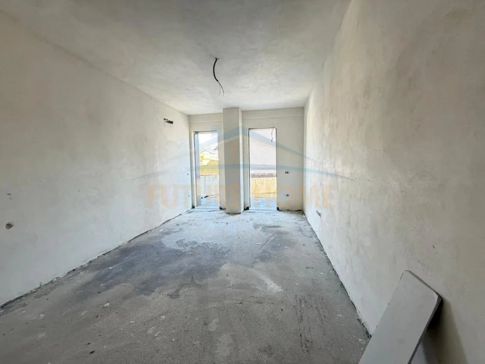 Tirane, shitet apartament 1+1 Kati 2, 64 m² 128.400 € (Kompleksi Grand)