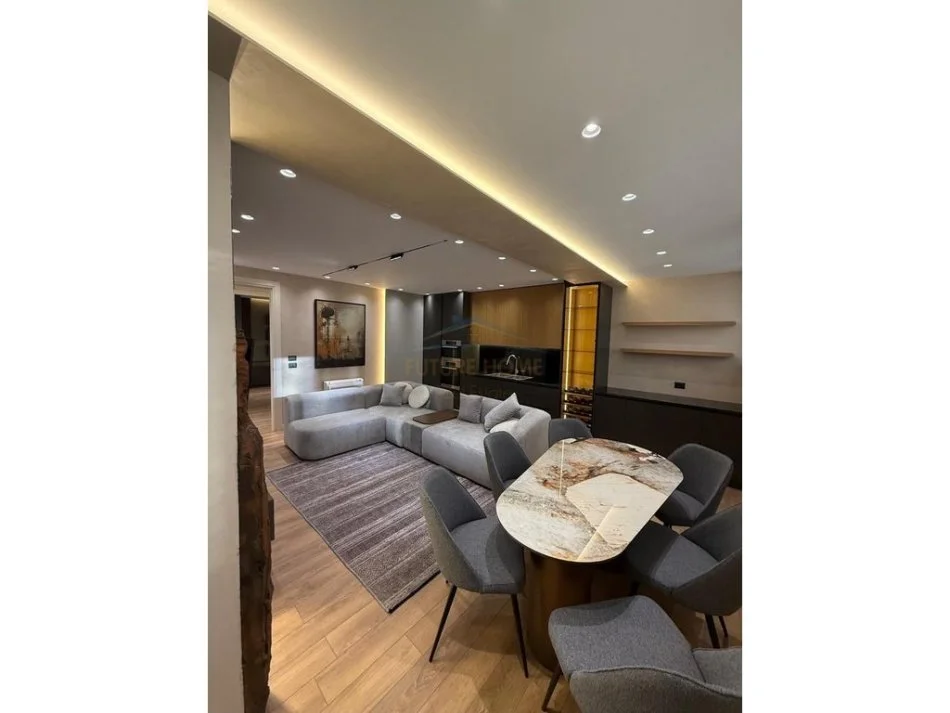 Tirane, jap me qera apartament 2+1+Ballkon , 90 m² 1.700 € (RRUGA E DURRESIT)