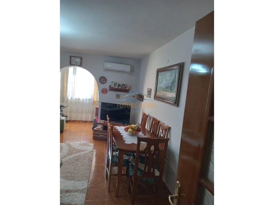 Tirane, shitet apartament 2+1+Aneks+Ballkon Kati 5, 70 m² 130.000 € (rruga asim vokshi)
