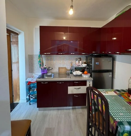Tirane, shitet apartament 1+1 Kati 1, 67 m² 130.000 € (pazar i ri)