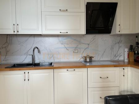 Tirane, shitet apartament 2+1 Kati 8, 147 m² 460.000 € (Ish Ekspozita)