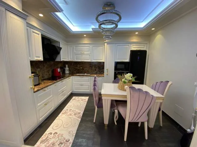 Tirane, shes apartament 3+1+BLK Kati 2, 151 m² 265.000 Euro (hysen xhura)