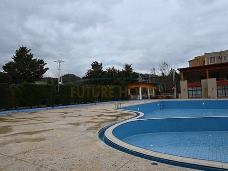 Qera, Resort, Mullet , 1.800 m² (Mullet)