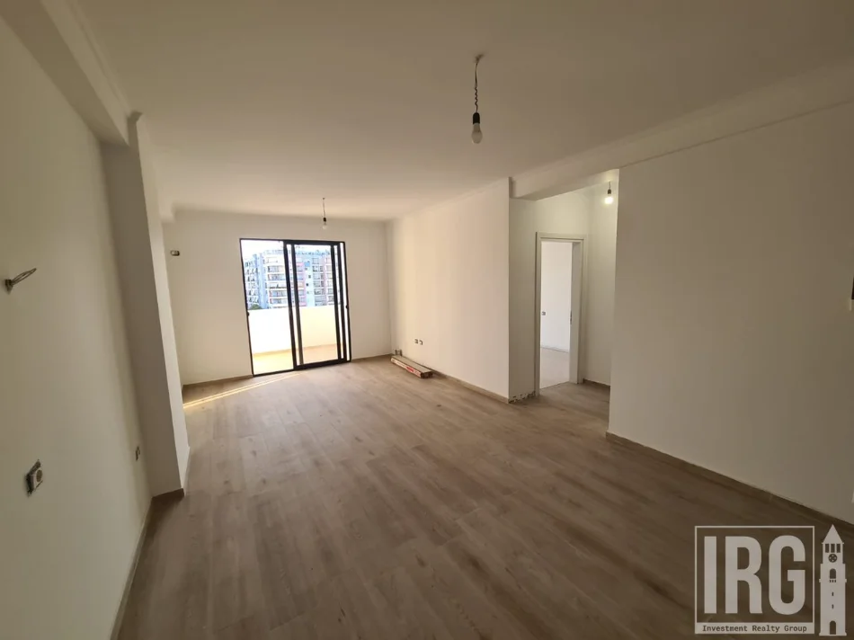 Tirane, shitet apartament 2+1+Aneks+Ballkon Kati 4, 106 m² 139.000 € (astir)