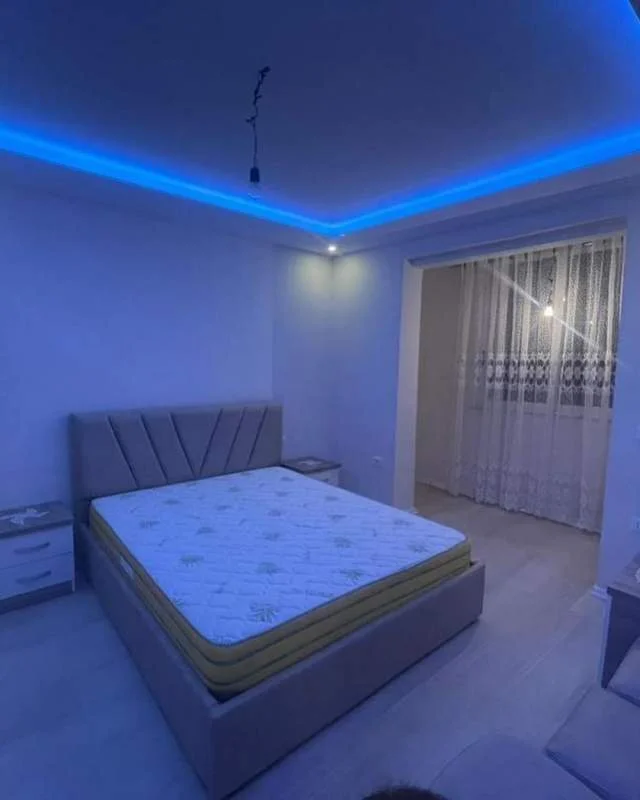 Tirane, jap me qera apartament Kati 3, 95 m² 500 Euro (OXHAKU)