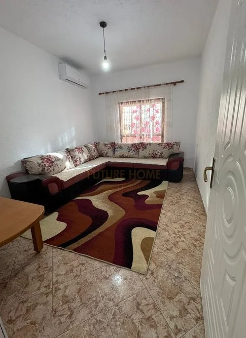 Tirane, jepet me qera apartament 3+1 Kati 7, 91 m² 480 € (laprake)