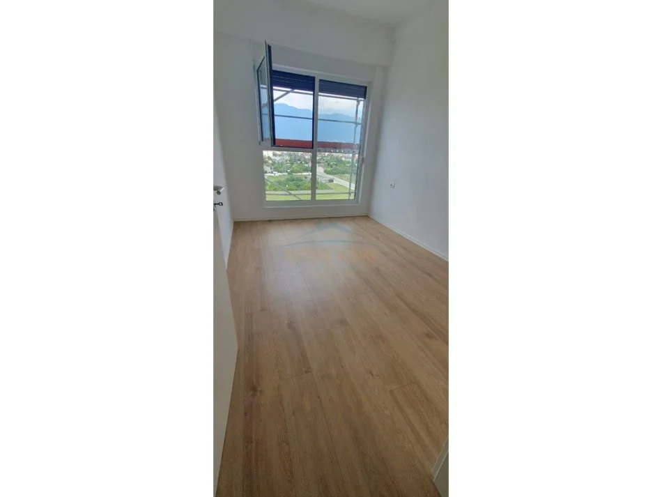 Tirane, jepet me qera apartament 1+1+Ballkon Kati 3, 57 m² 500 € 