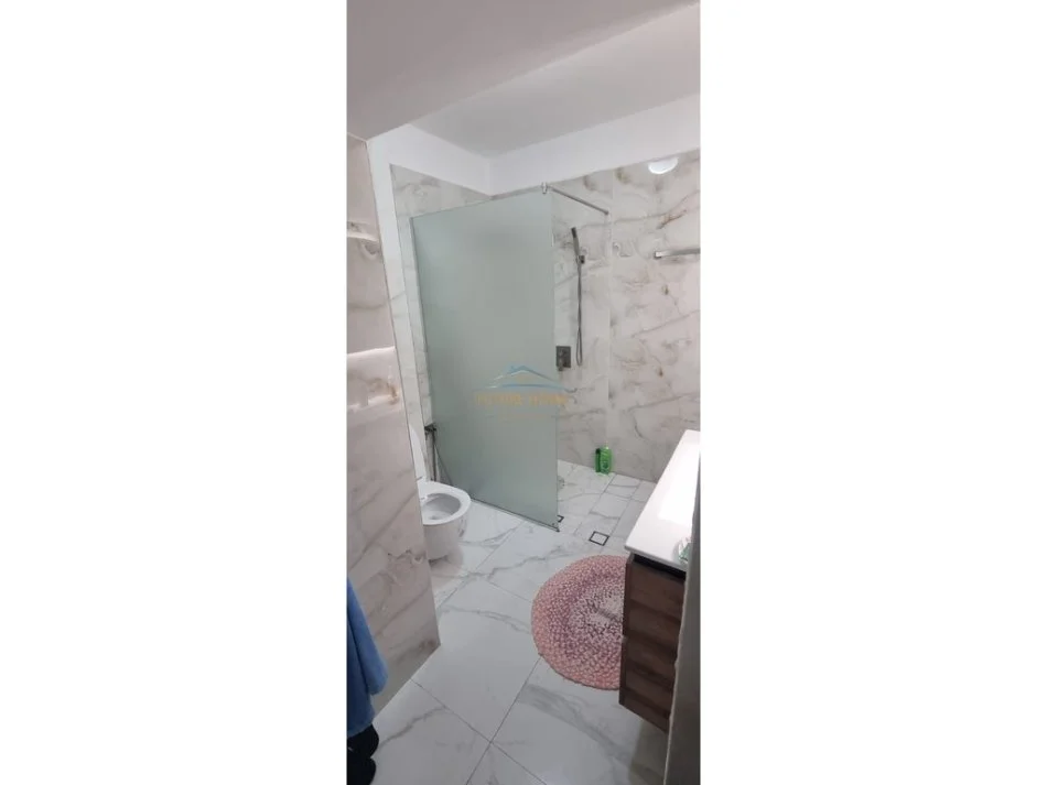 Tirane, shitet apartament 2+1+Ballkon Kati 7, 91 m² 220.000 € (Kodra e Diellit)