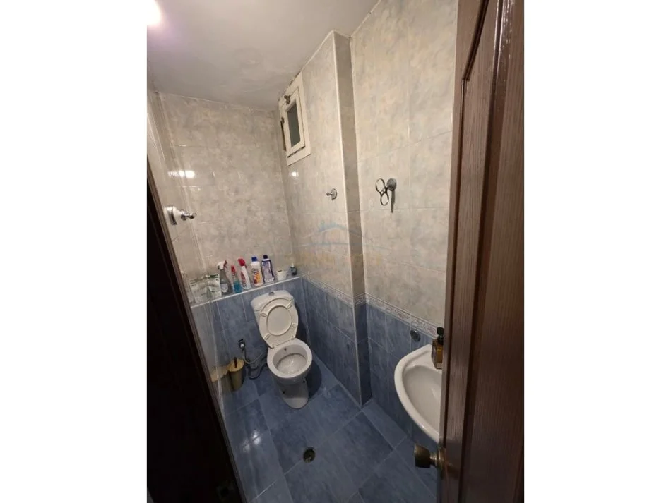 Tirane, shitet apartament duplex 3+1 , 149 m² 300.000 € (Unaza e Madhe Blloku Gintash)