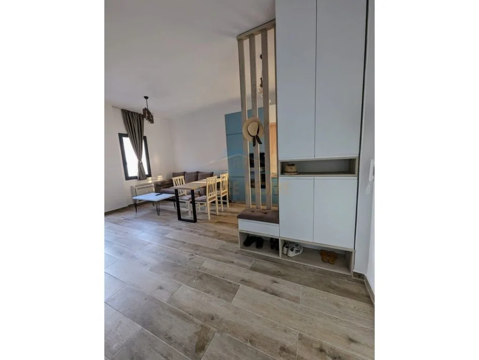 Vlore, shitet apartament 1+1 Kati 2, 65 m² 168.000 € (Uji i Ftohte)