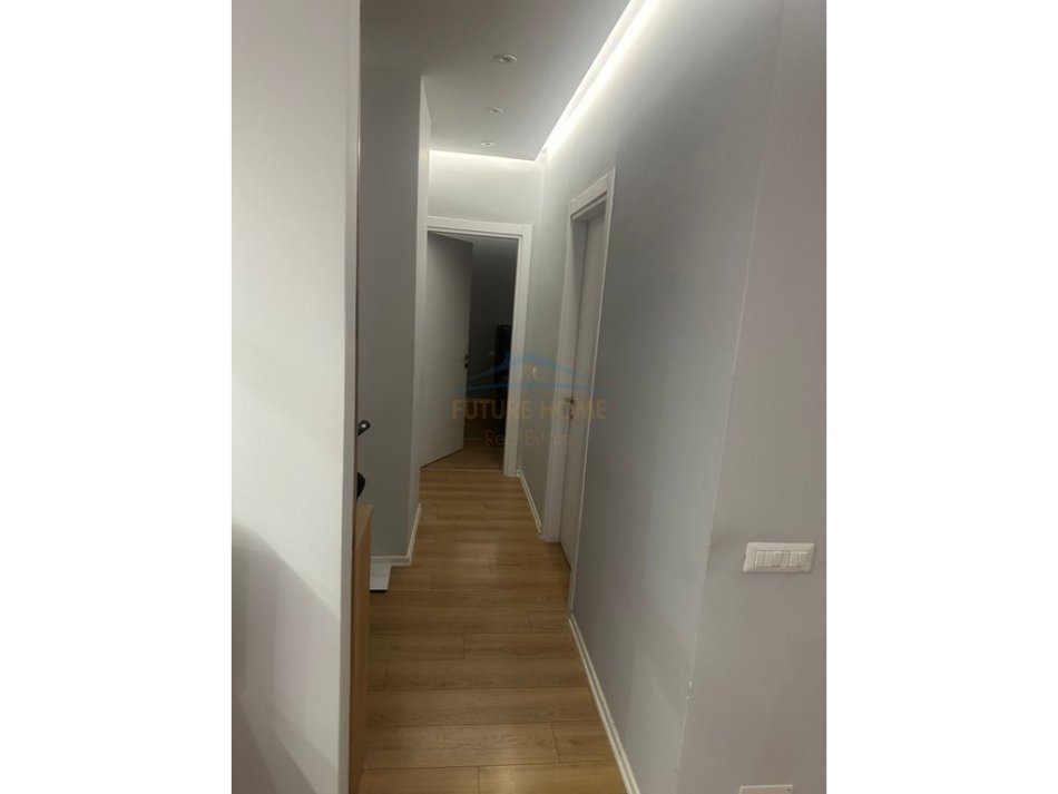 Tirane, shes apartament 2+1+Aneks+Ballkon Kati 2, 119 m² 320.000 € (Jordan Misja)