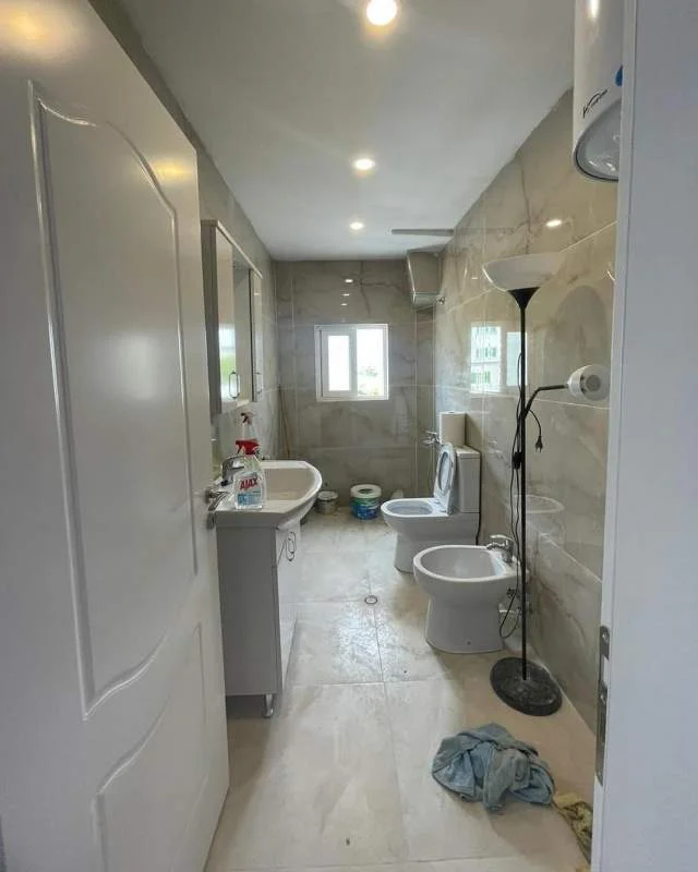 Tirane, jap me qera apartament Kati 3, 95 m² 500 Euro (OXHAKU)