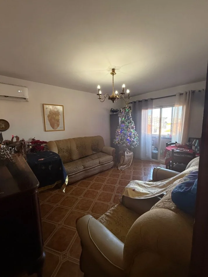 Tirane, shes apartament 2+1+Aneks+Ballkon Kati 5, 120.000 € (Kryqezimi “Ferit Xhajko - Siri Kodra”)